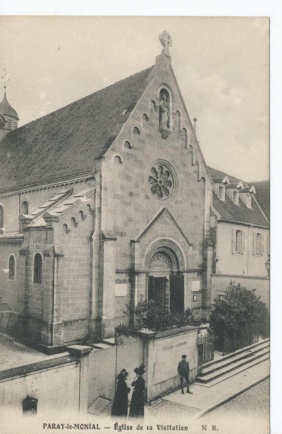 Paray-le-Monial. Eglise de la Visitation.