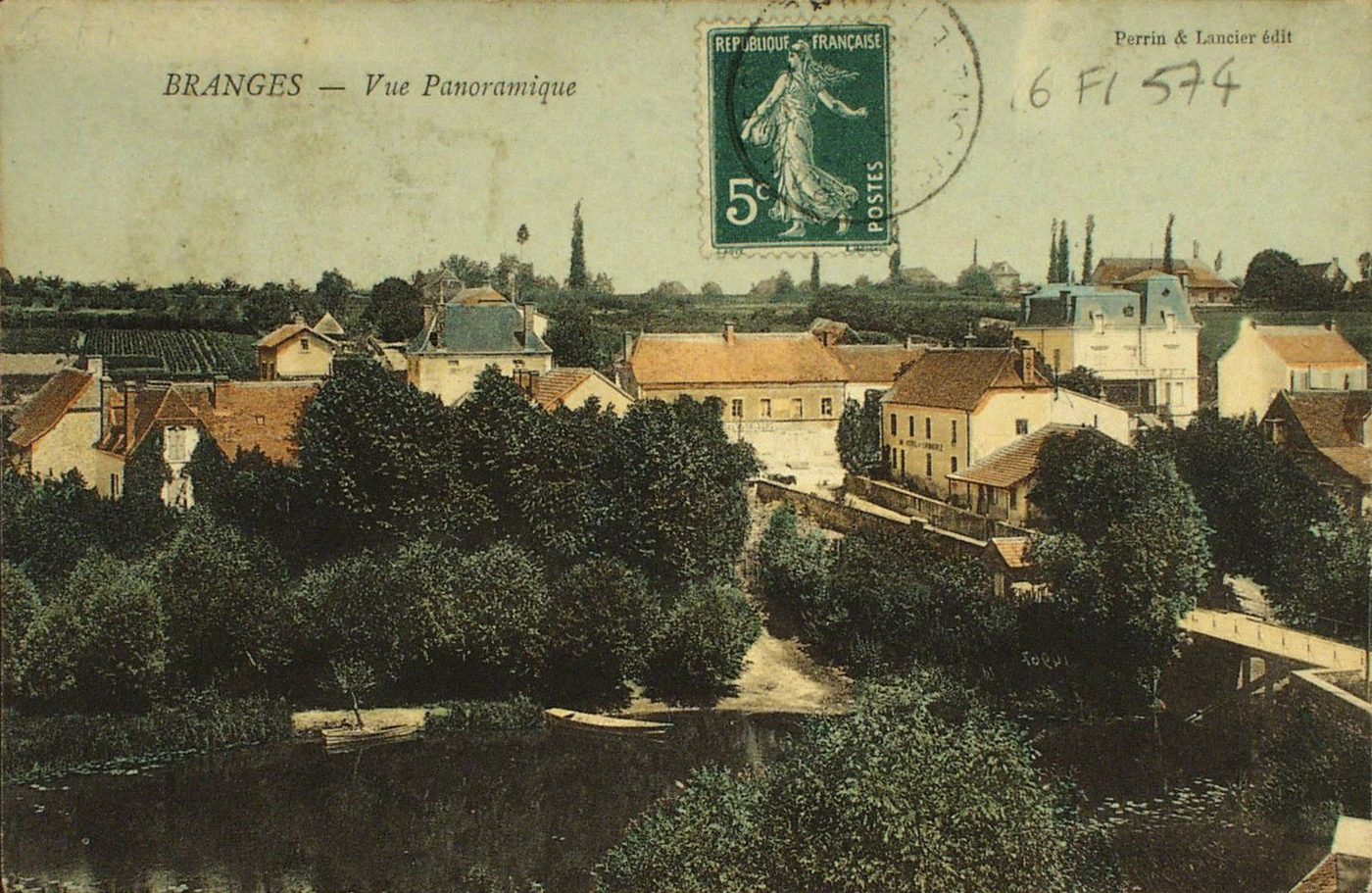 Branges. Vue panoramique.
