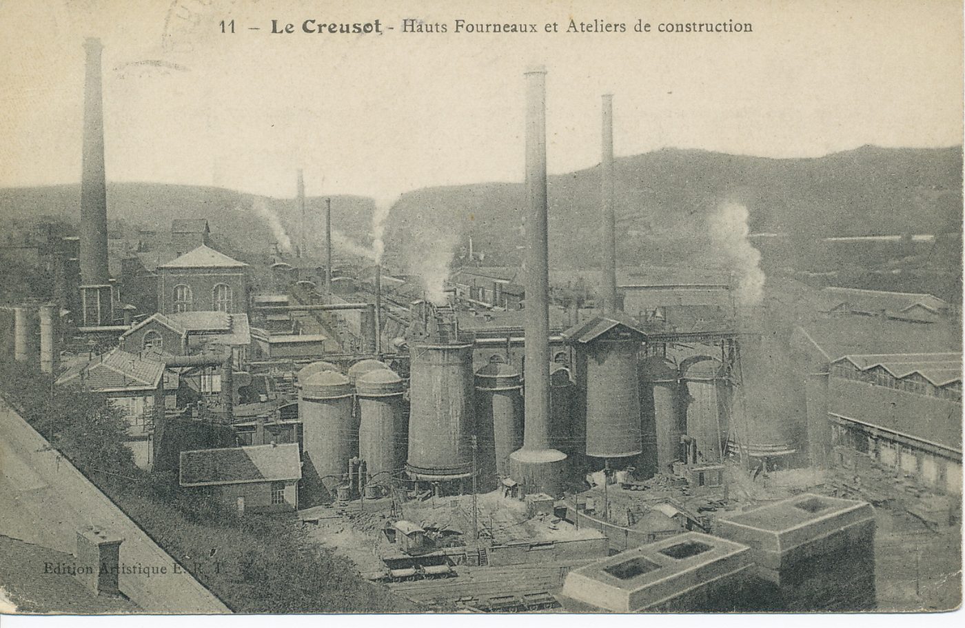 Le Creusot. Hauts fourneaux et ateliers de construction.