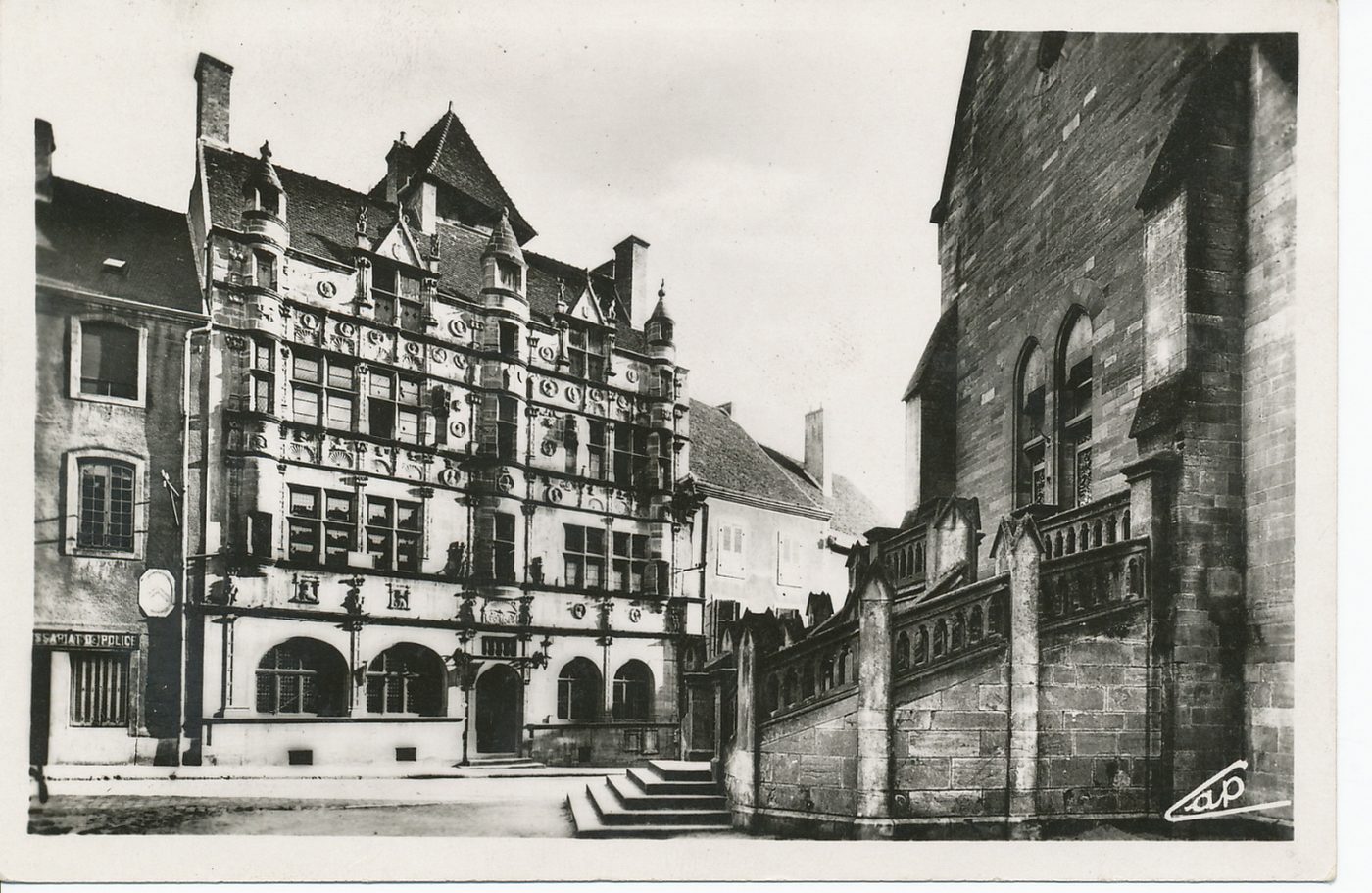 Paray-le-Monial. Hôtel Renaissance (hôtel de ville).