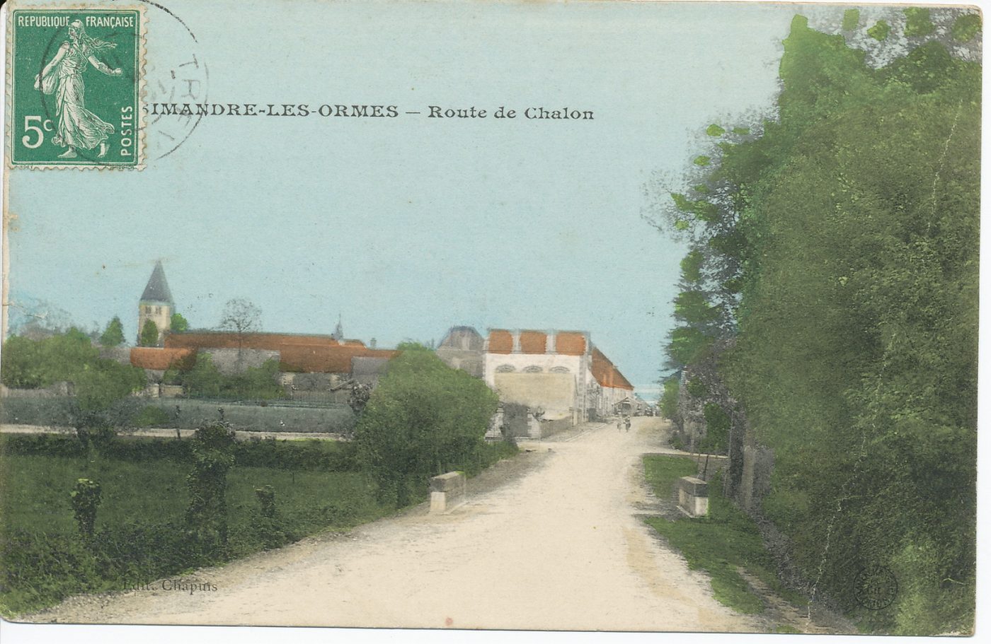 Simandre-les-Ormes. Route de Chalon.
