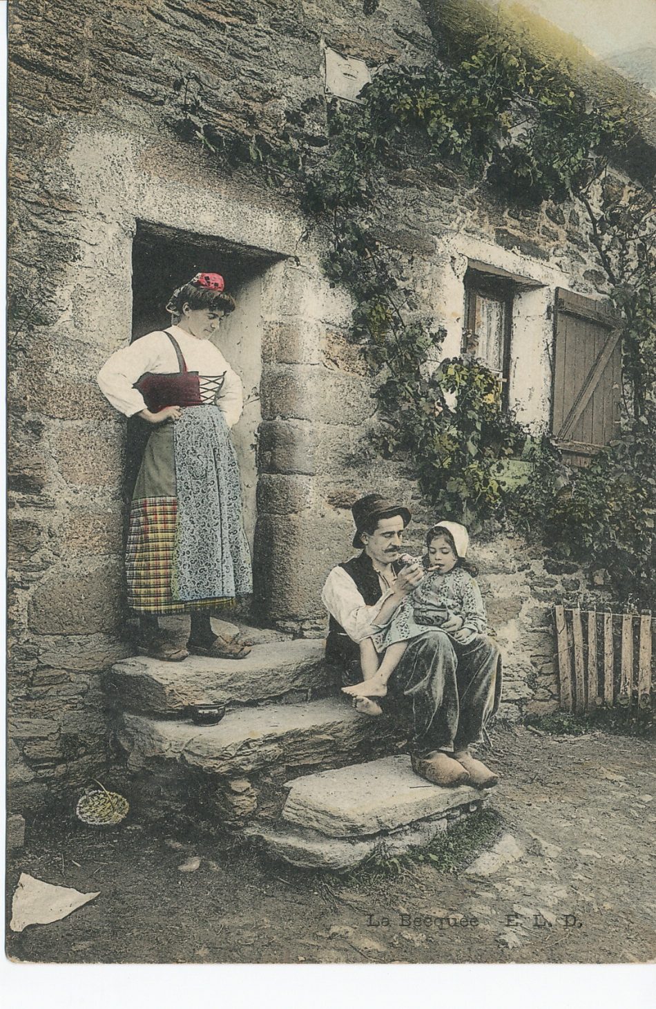 La becquée.