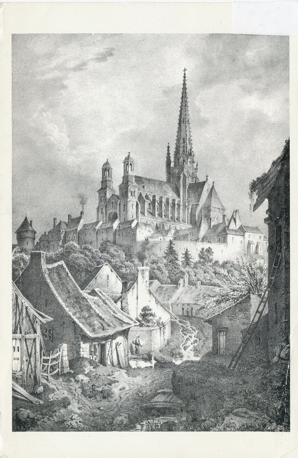 Chevet de la cathédrale d'Autun.