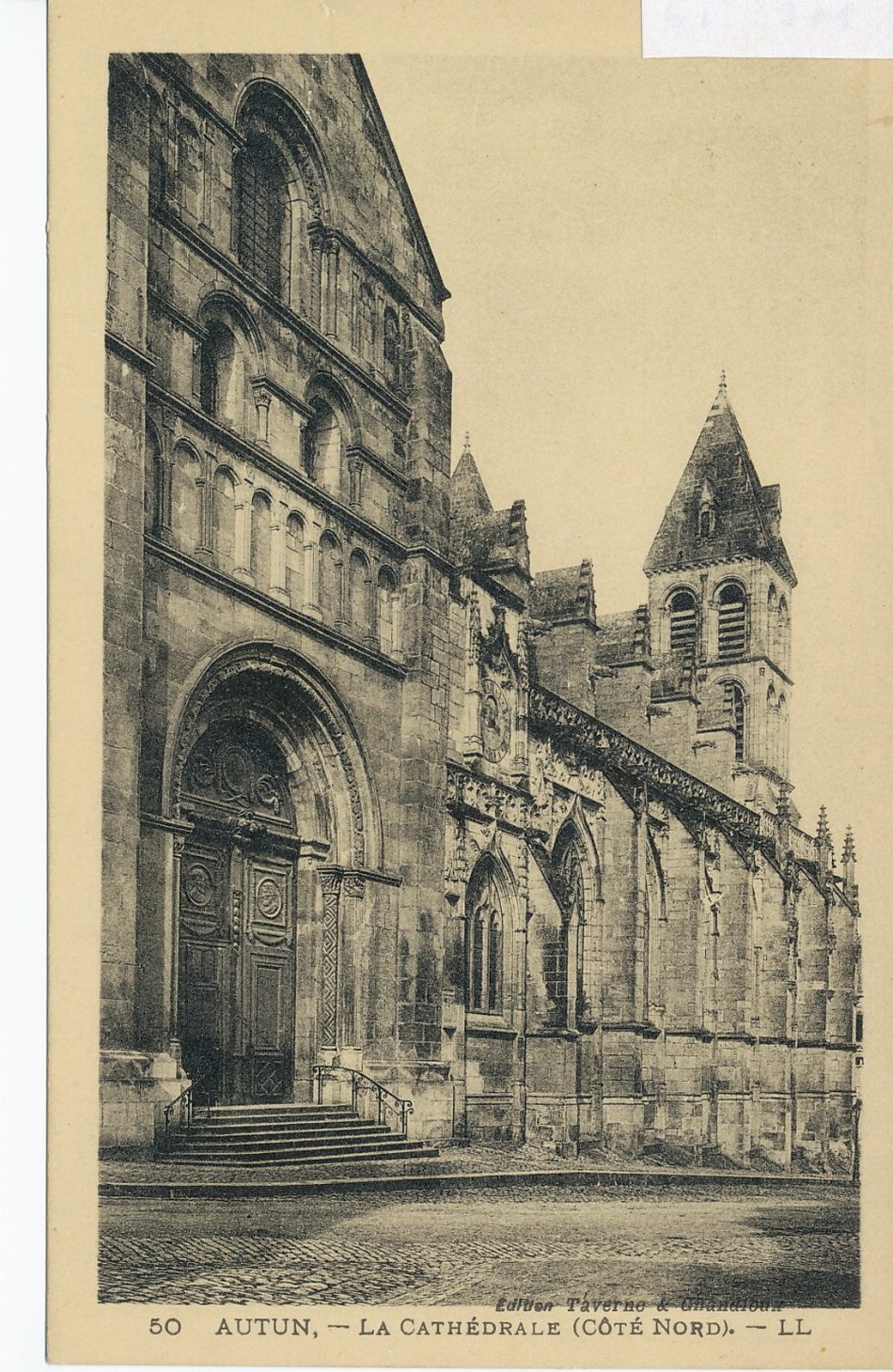 Autun. La cathédrale (côté nord).