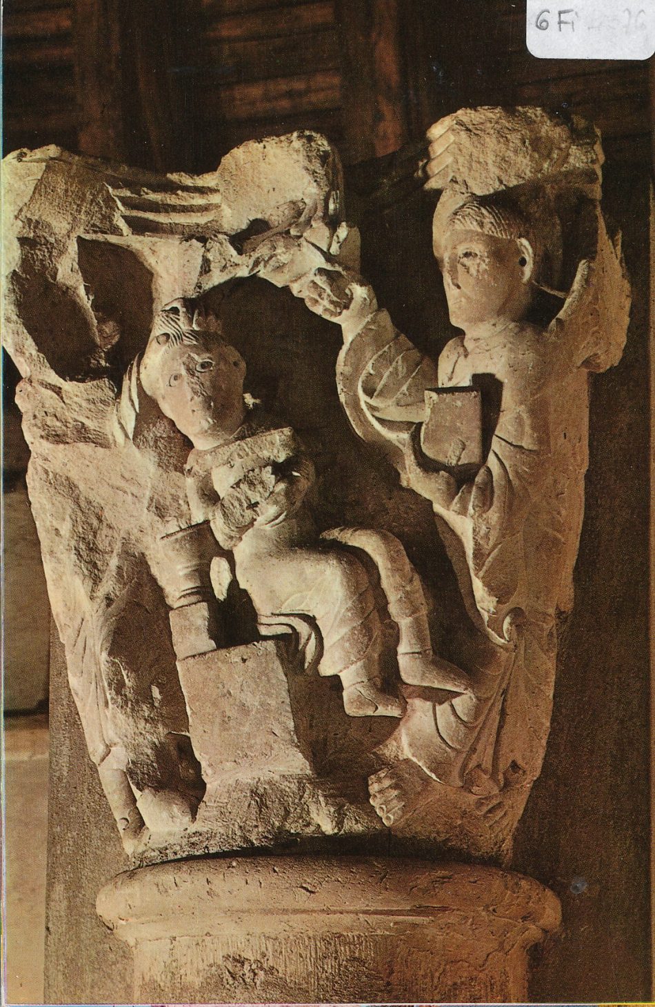 Abbaye de Cluny. Chapiteau : le sacrifice d'Abraham.