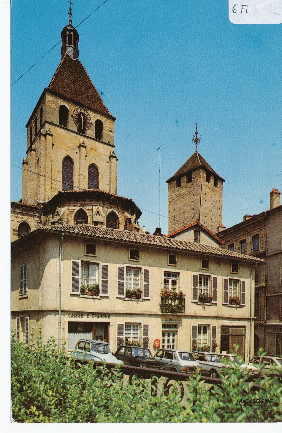 Cluny. Clocher de l'église Notre-Dame et Tour des Fromages.