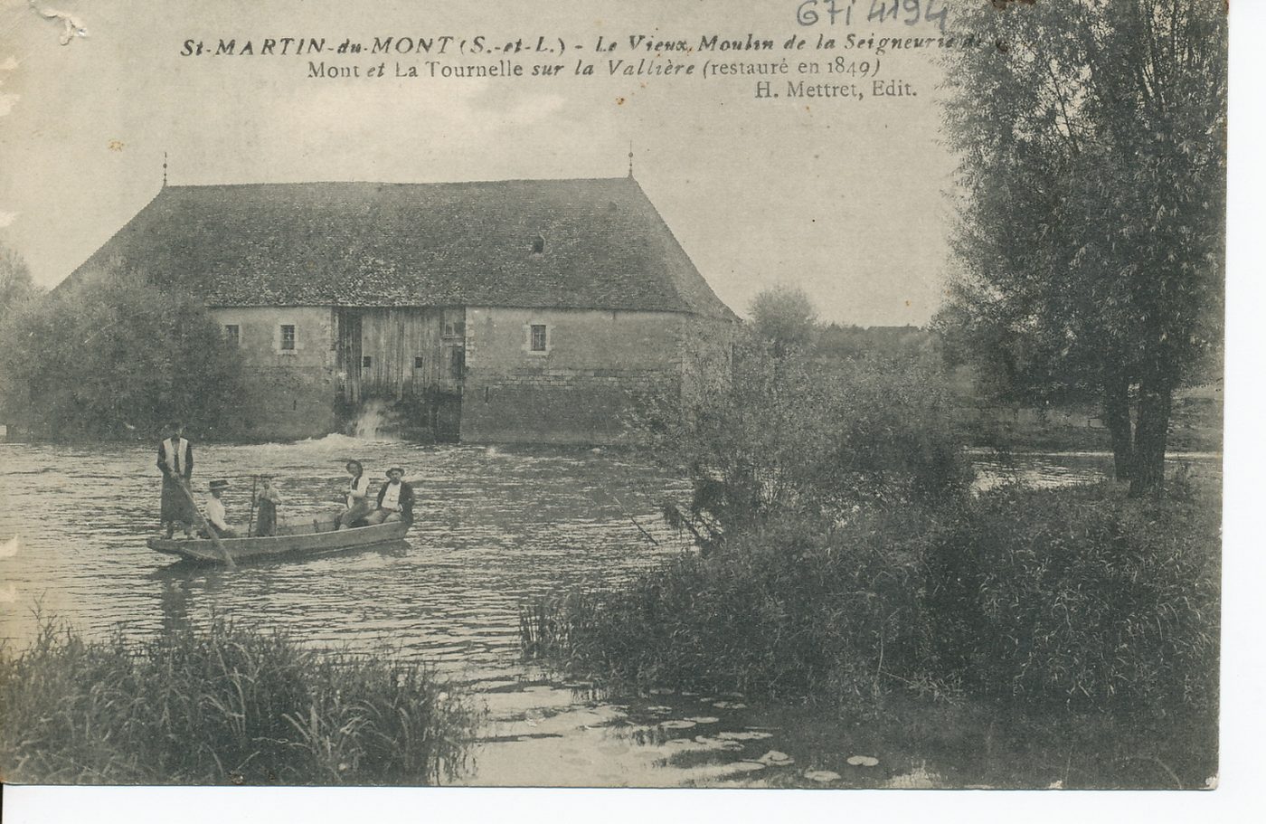 Saint-Martin-du-Mont. Le vieux moulin de la seigneurie de Mont et la Tournelle sur la Vallière (restauré en 1849)