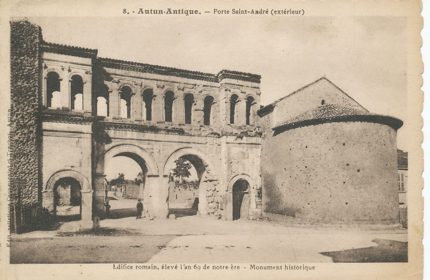 Autun antique. Porte Saint-André (extérieur).