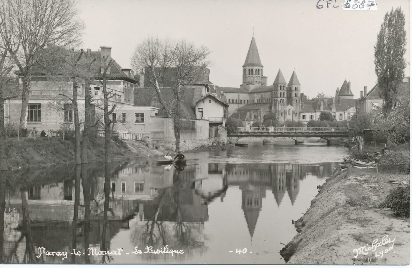 Paray-le-Monial. La basilique.