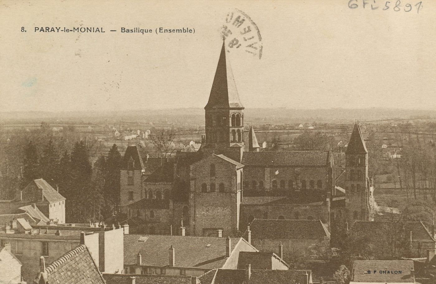 Paray-le-Monial. Basilique (ensemble).