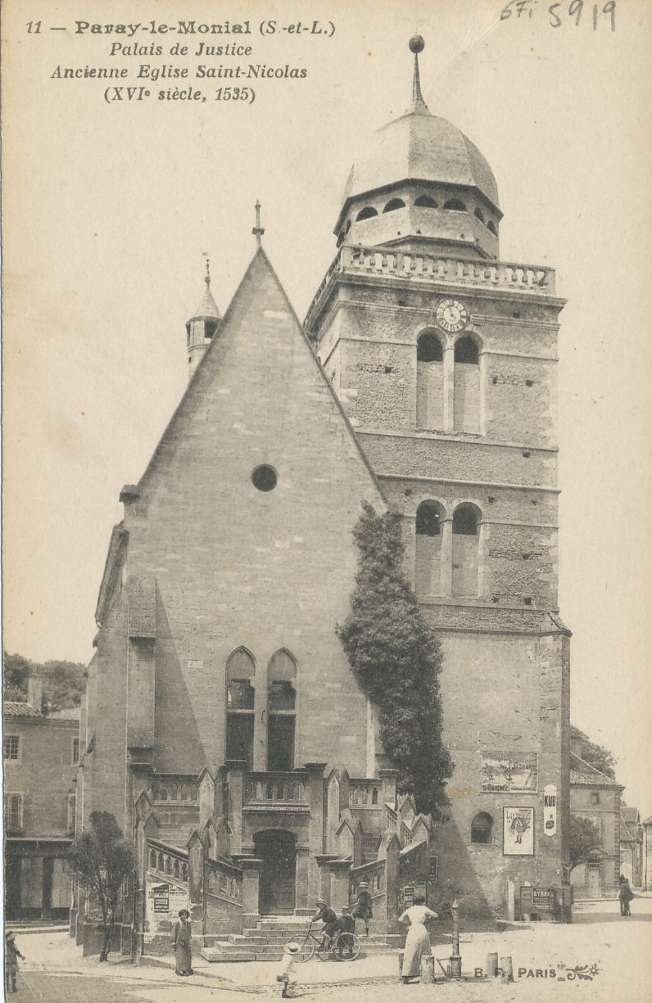 Paray-le-Monial. Palais de justice. Ancienne église Saint-Nicolas (XVIe s., 1535).