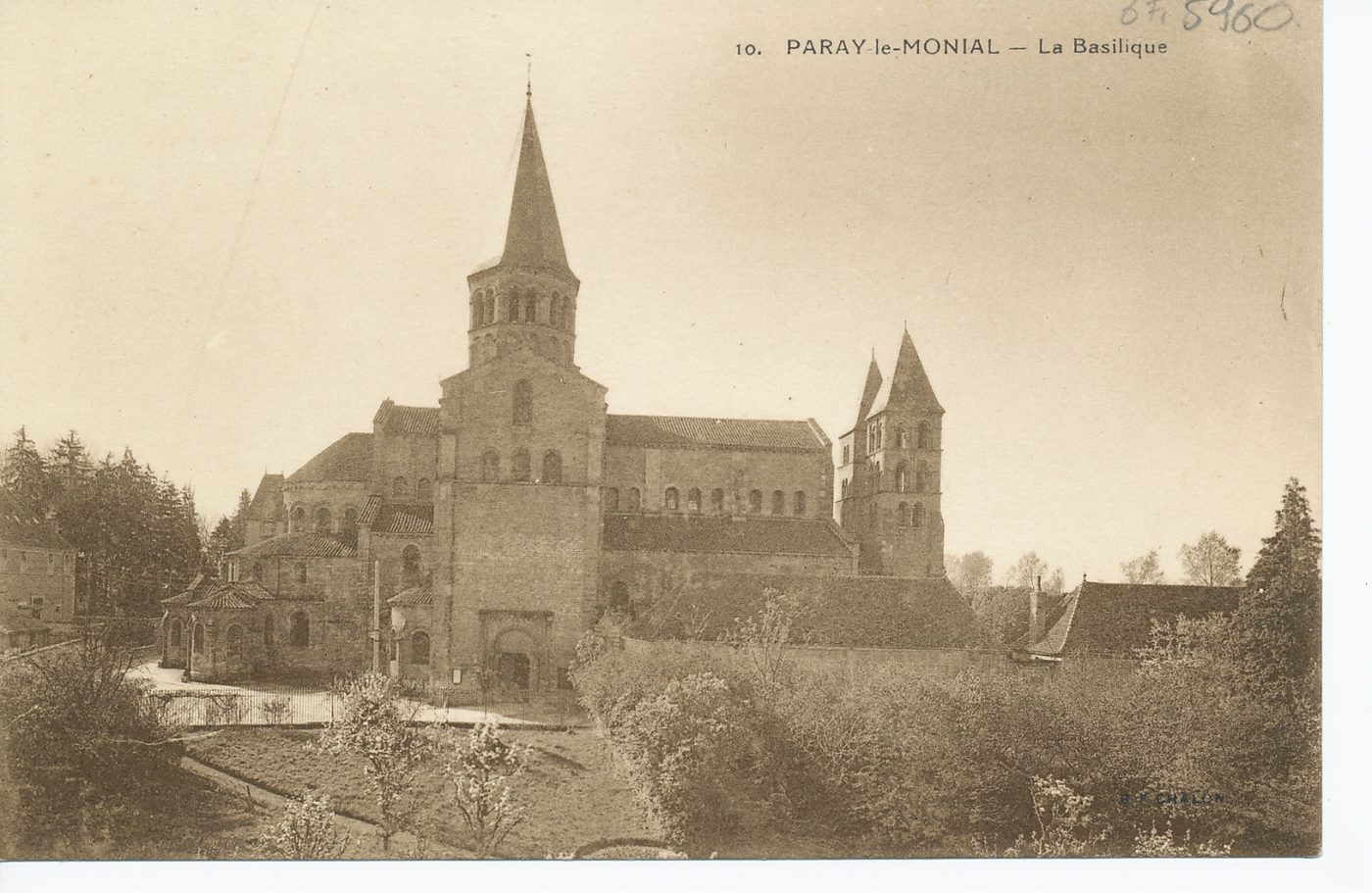 Paray-le-Monial. La basilique.