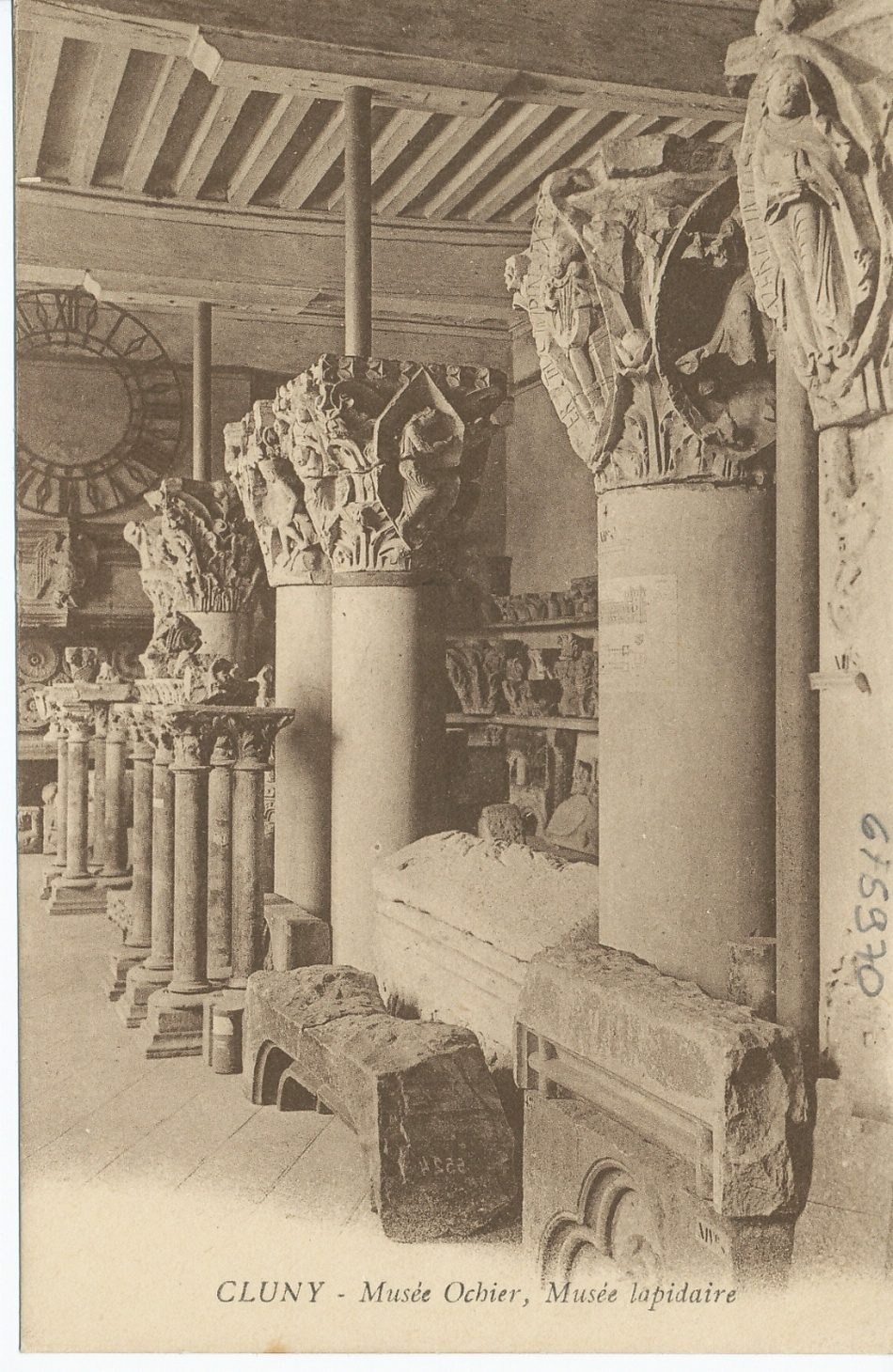 Cluny. Musée Ochier. Musée lapidaire.