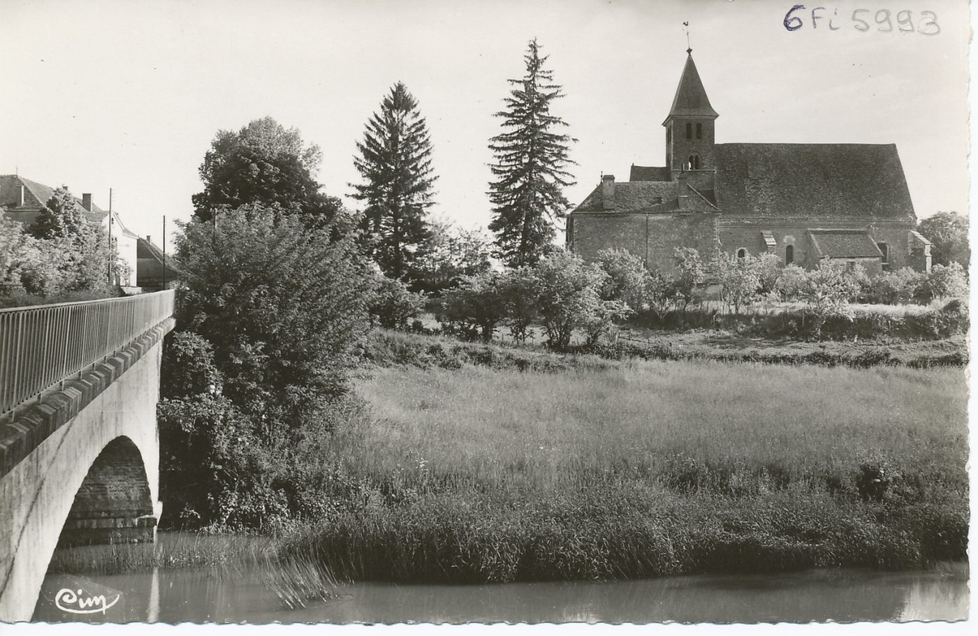 Sagy-en-Bresse. Le pont de Véage et la Vallière.