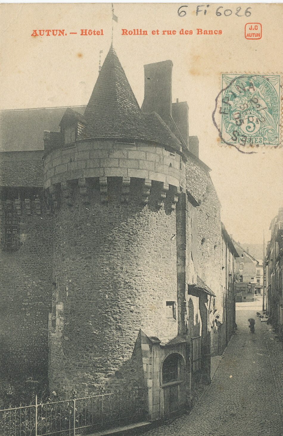 Autun. Hôtel Rollin et rue des Bancs.
