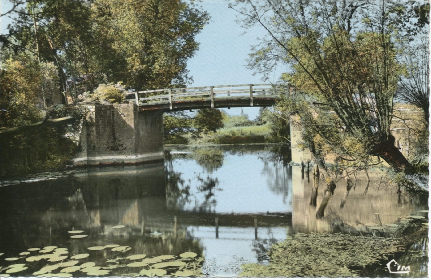 Bruailles. Pont de Marcilly.