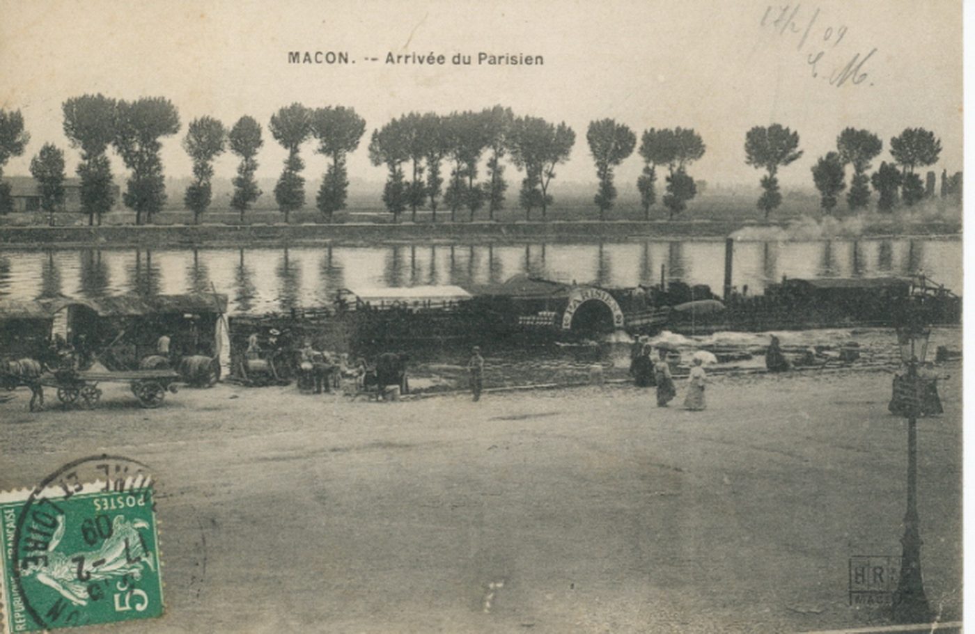 Mâcon. Arrivée du Parisien.