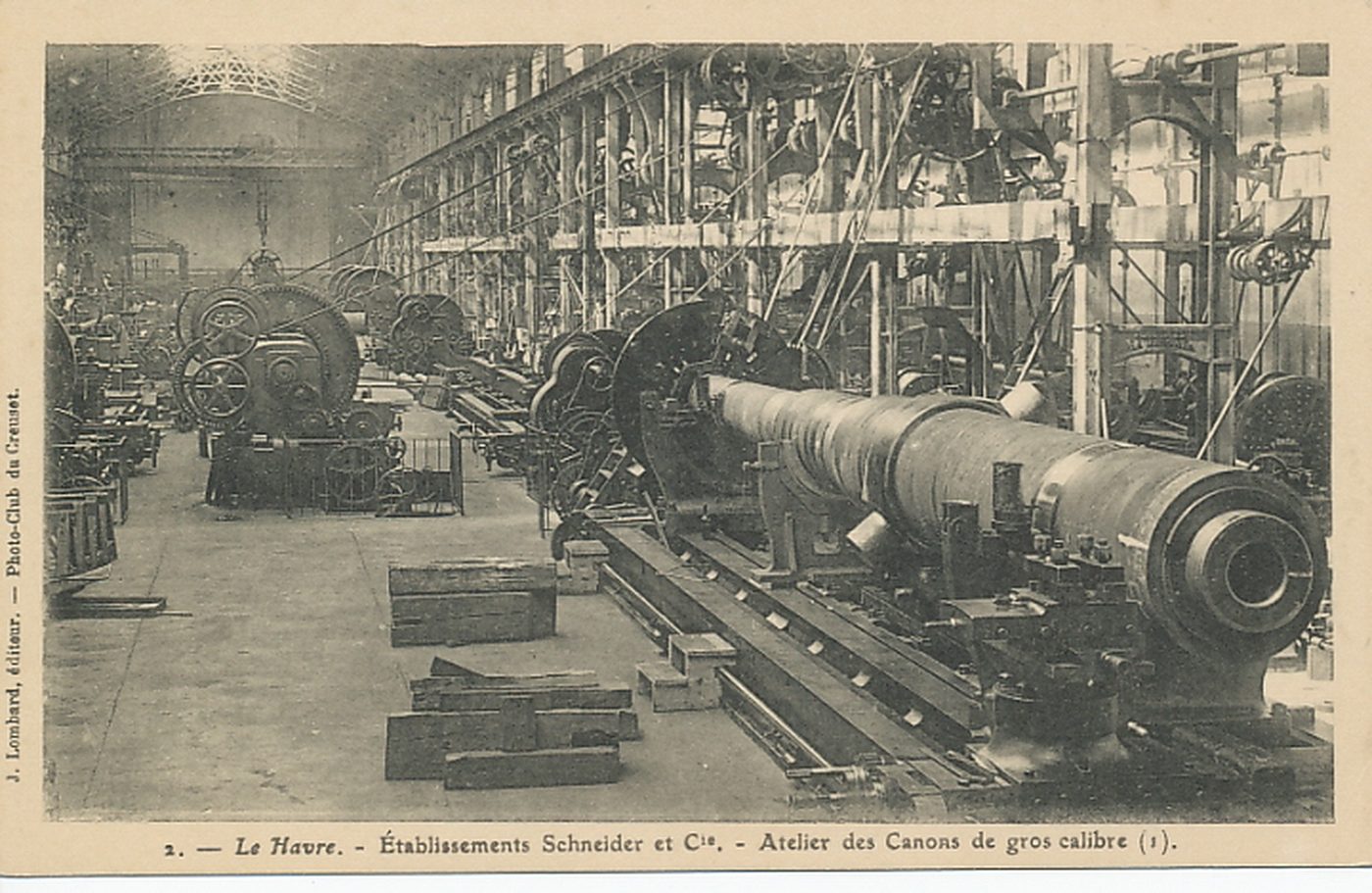 Le Havre. Etablissements Schneider et Cie. Atelier des canons de gros calibre.