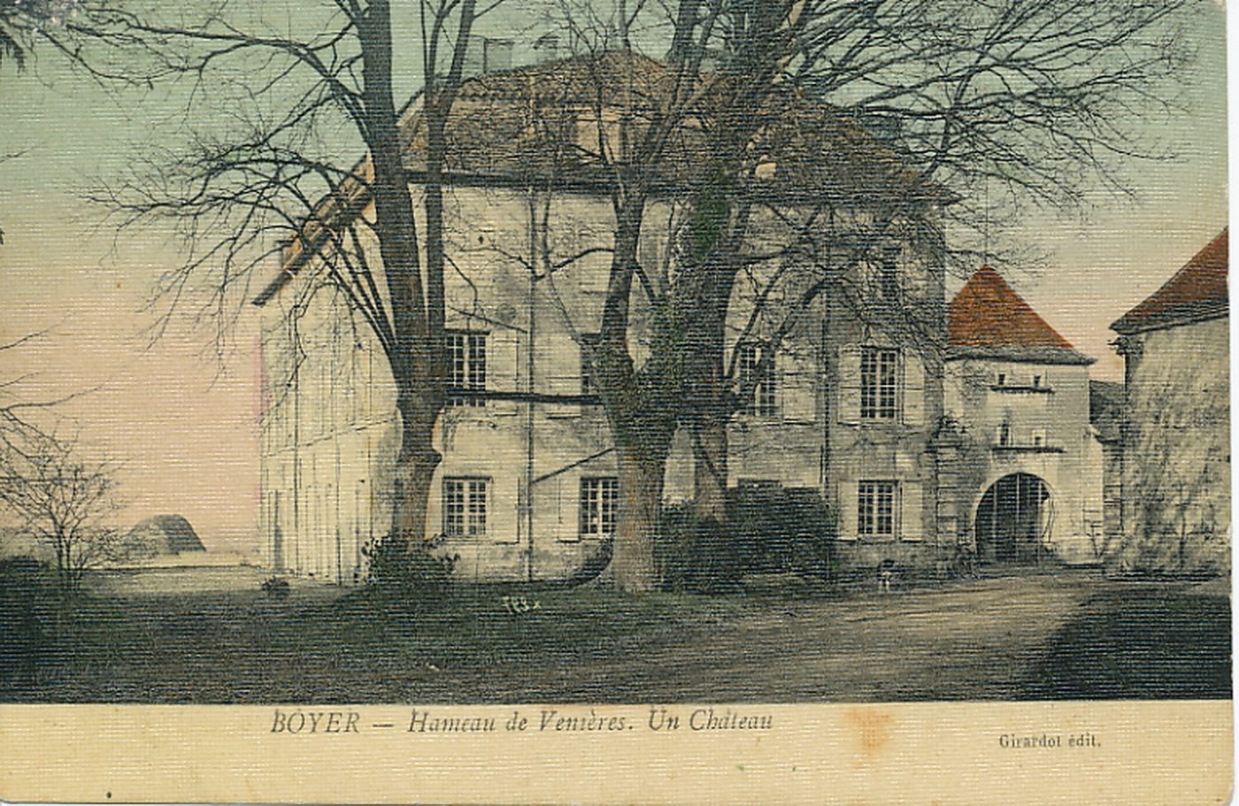 Boyer. Hameau de Venières. Un château.