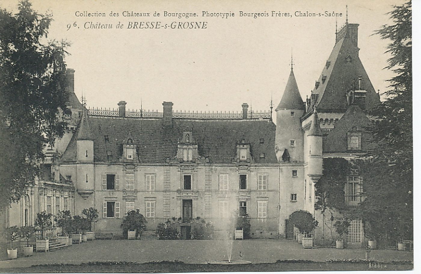 Château de Bresse-sur-Grosne.