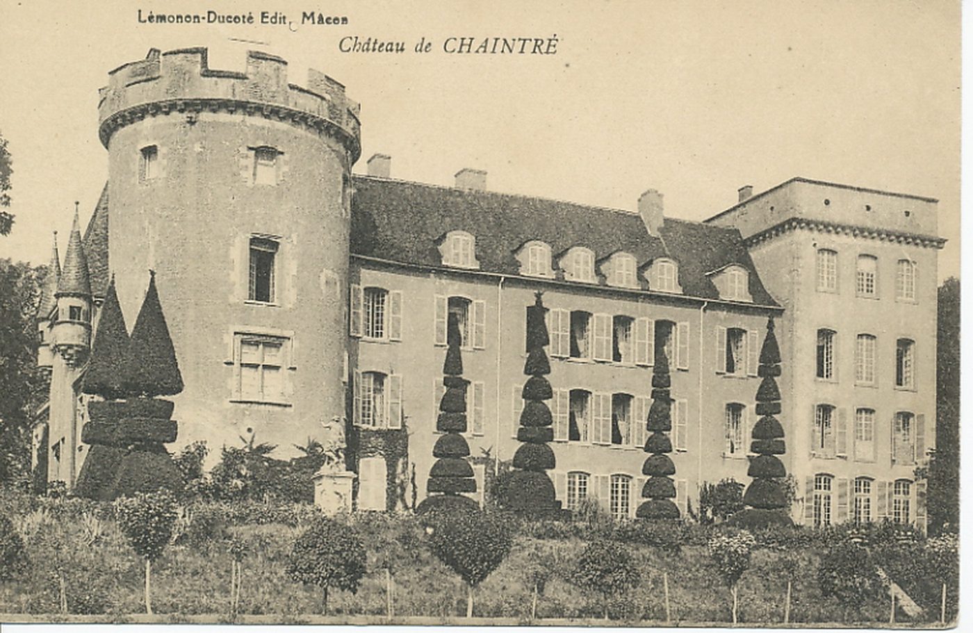 Château de Chaintré.