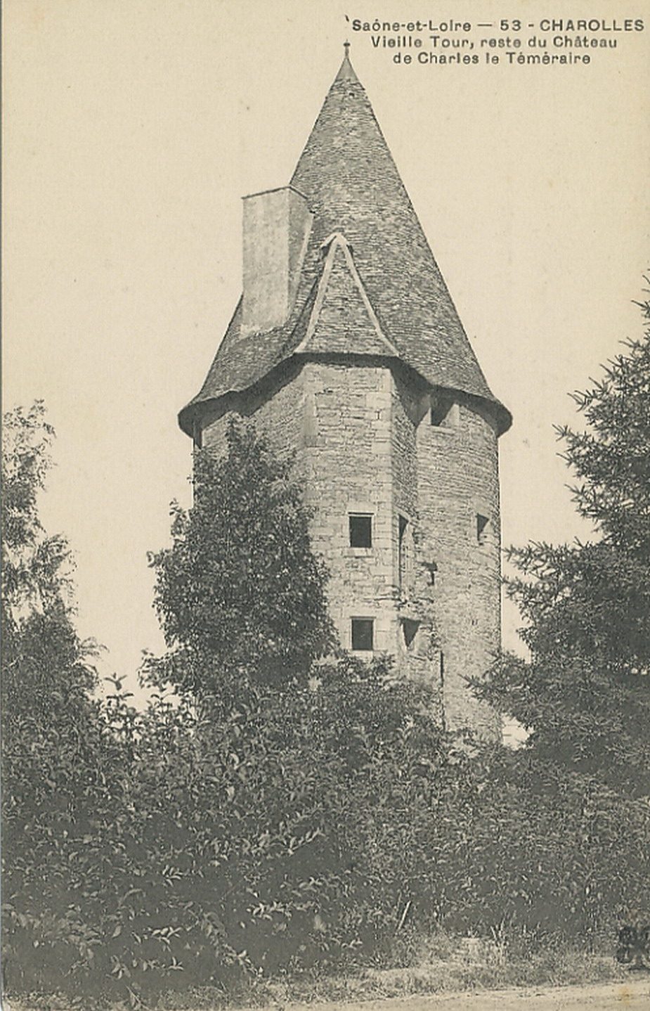 Saône-et-Loire. Charolles. Vieille tour, reste du château de Charles le Téméraire.