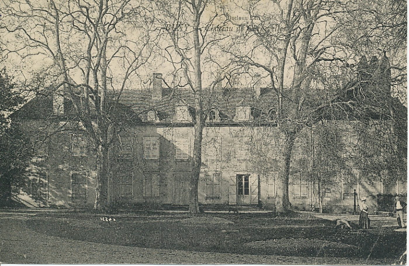 Buxy. Château de Chenevelles.