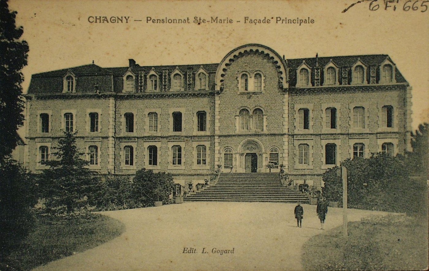 Chagny. Pensionnat Sainte-Marie. Façade principale.