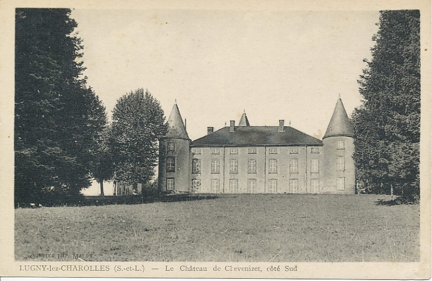 Lugny-lès-Charolles. Le château de Chevenizet, côté Sud.