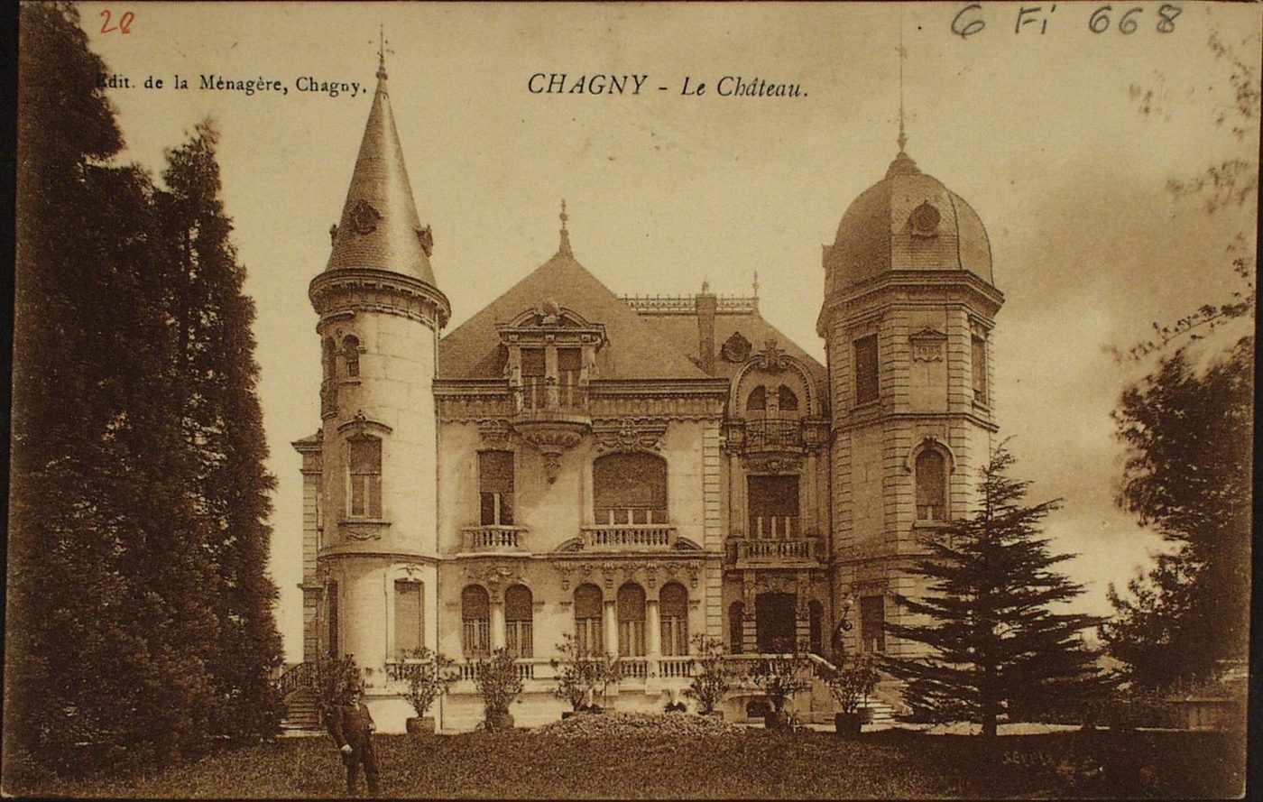 Chagny. Le château.
