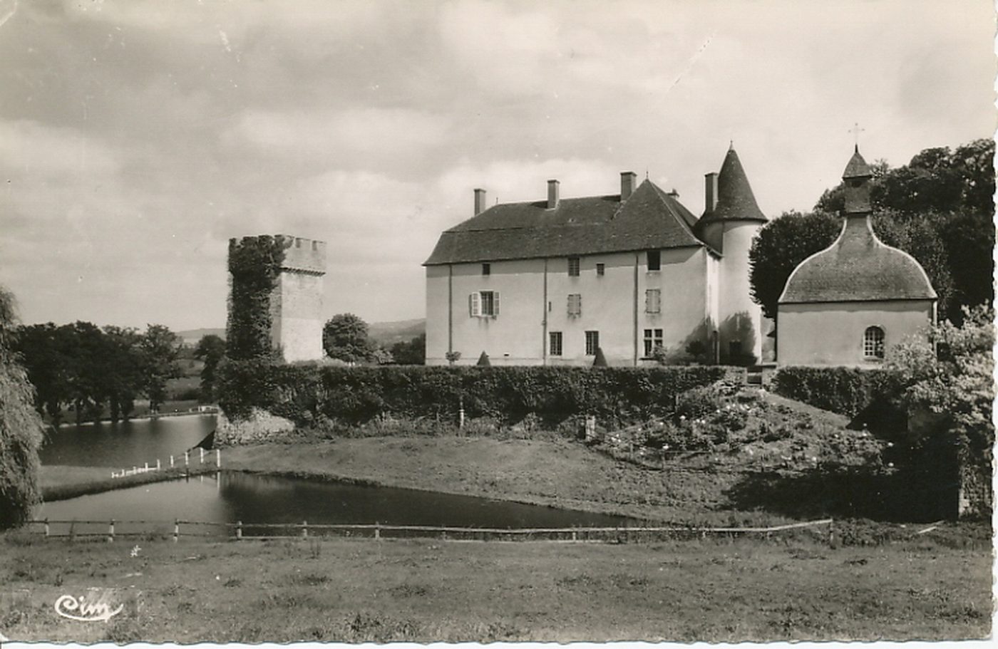 Beaubery. Château de Corcheval (vue d'ensemble).