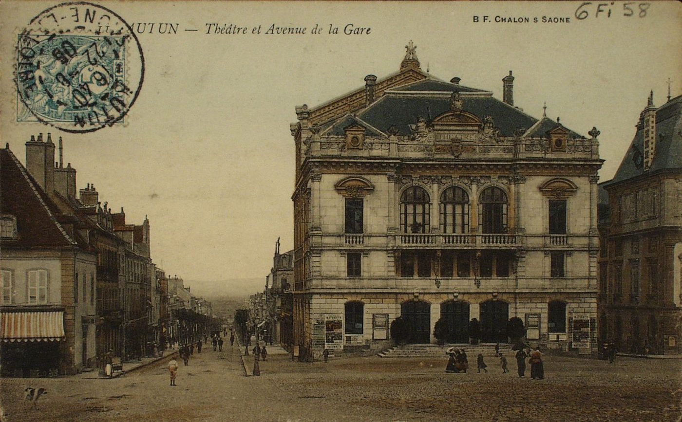 Autun. Théâtre et avenue de la Gare.