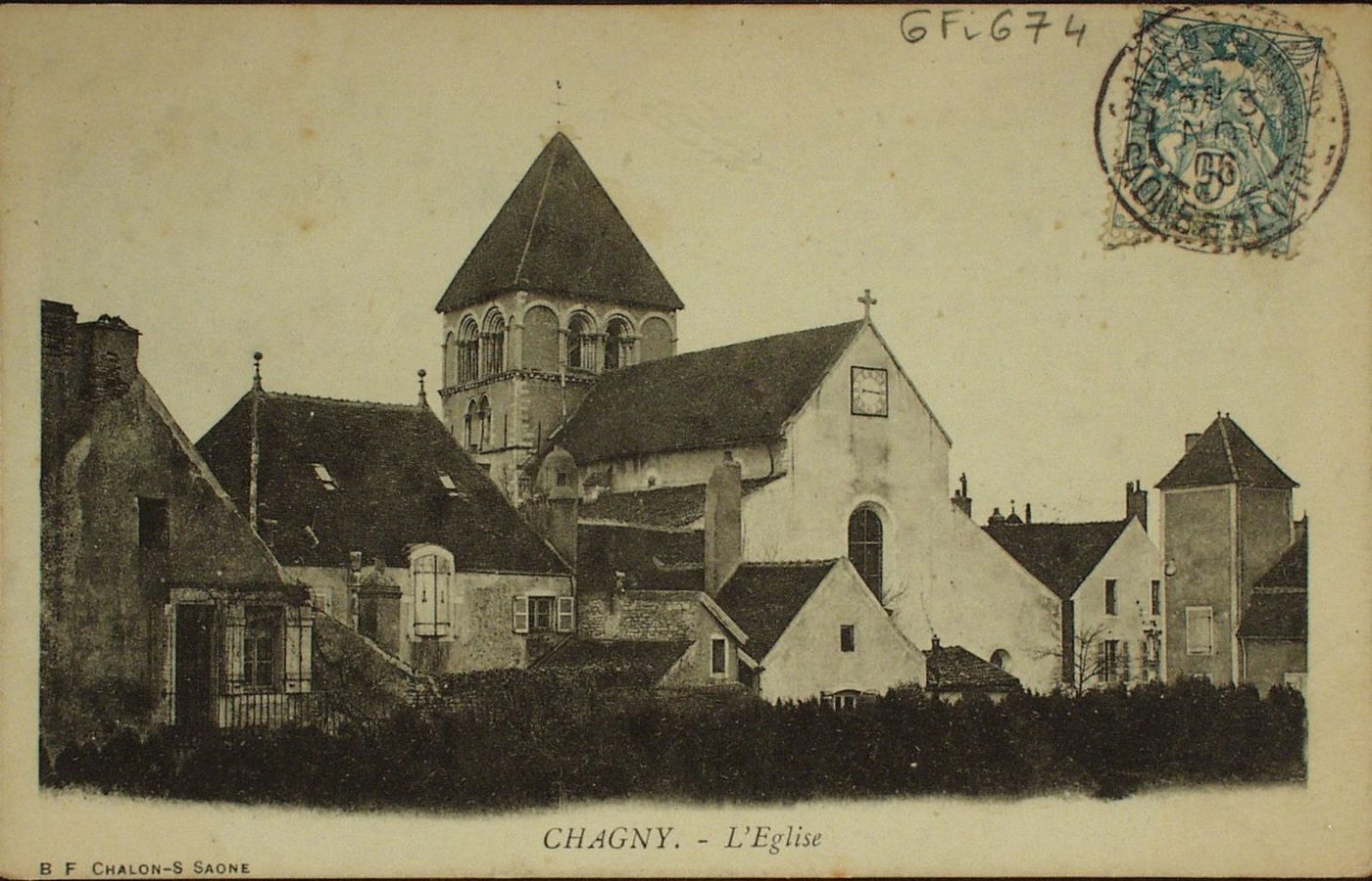 Chagny. L'église.