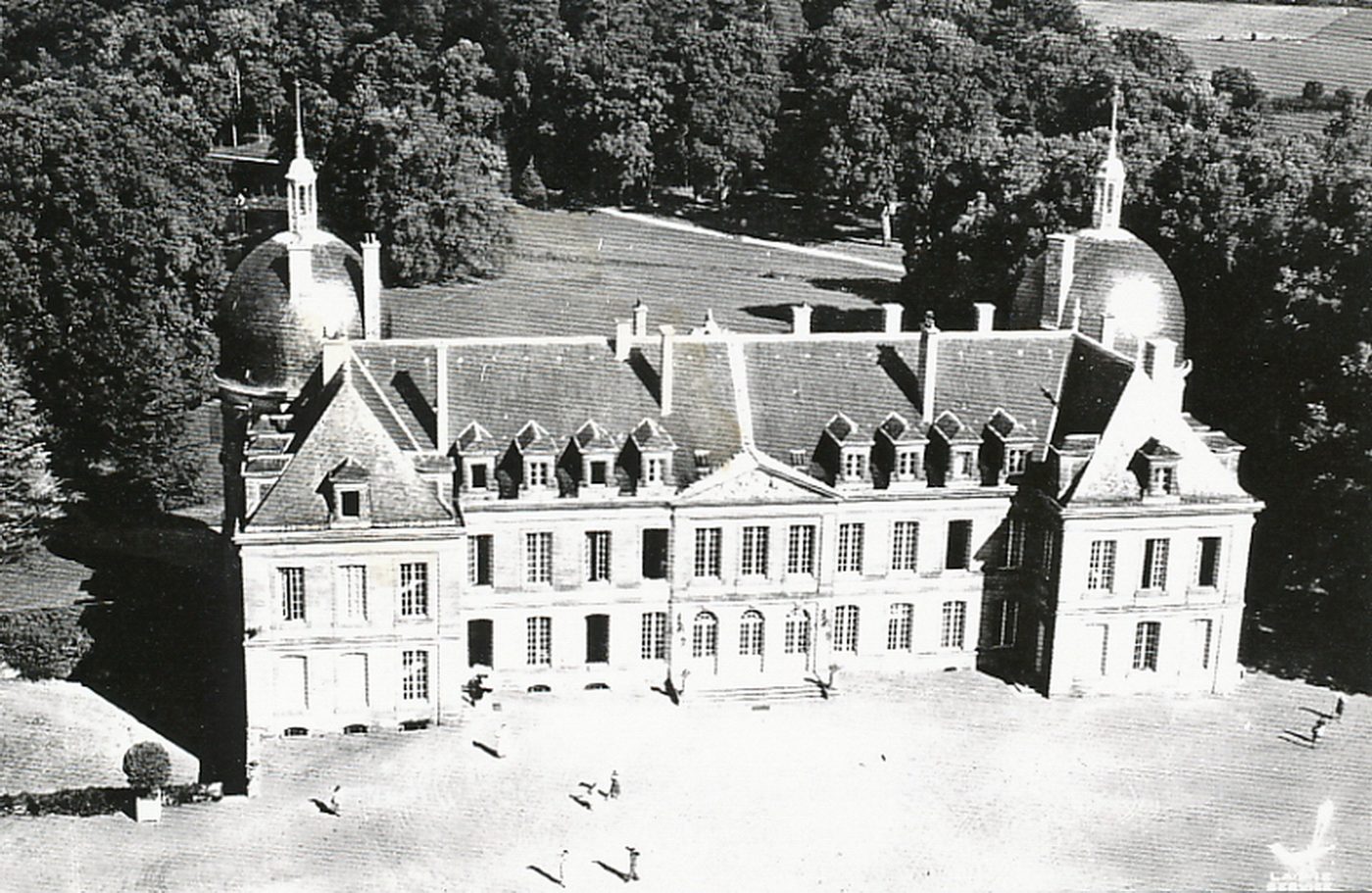 Château de Digoine. Palinges.