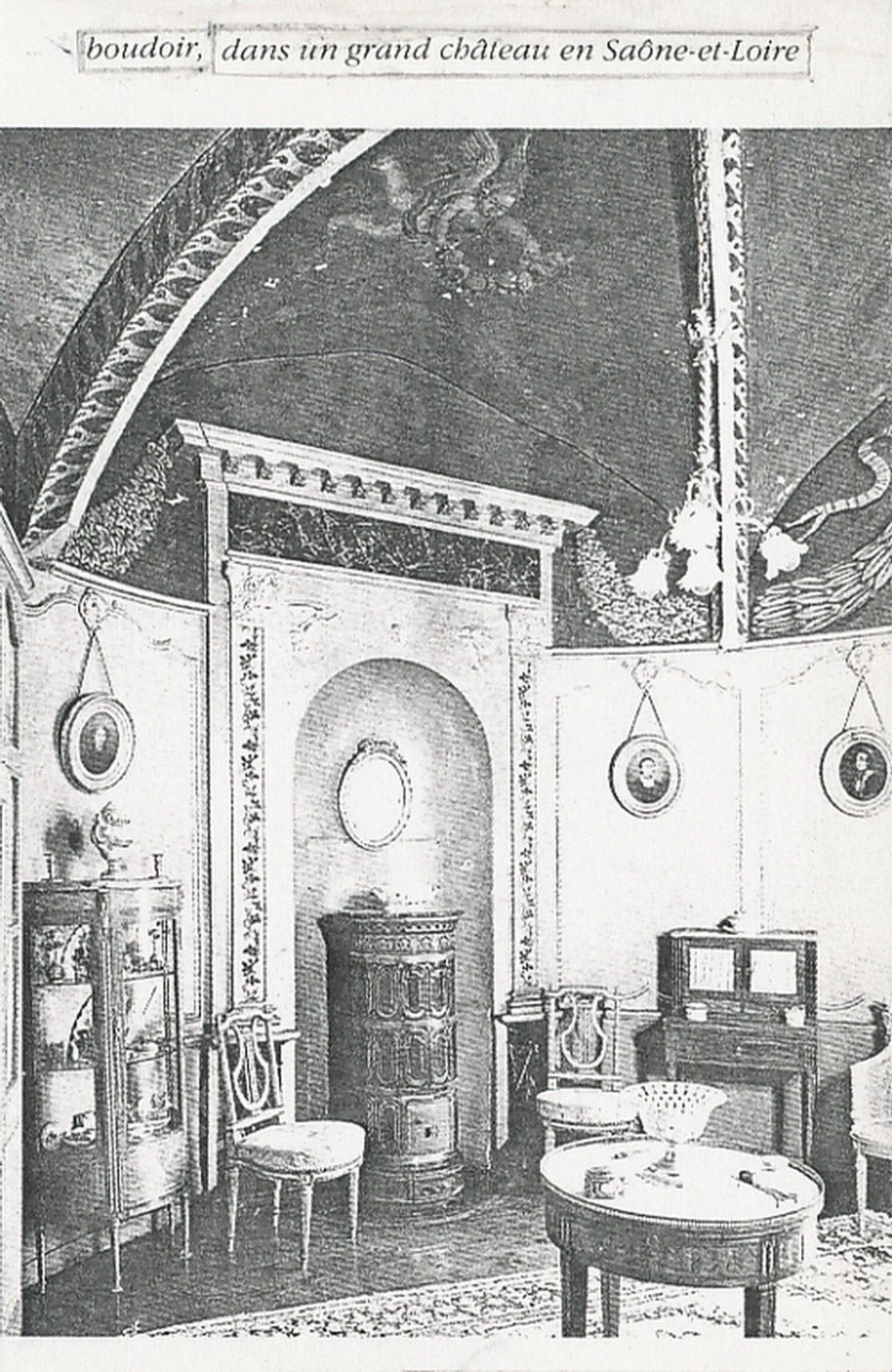 Boudoir dans un grand château en Saône-et-Loire.
