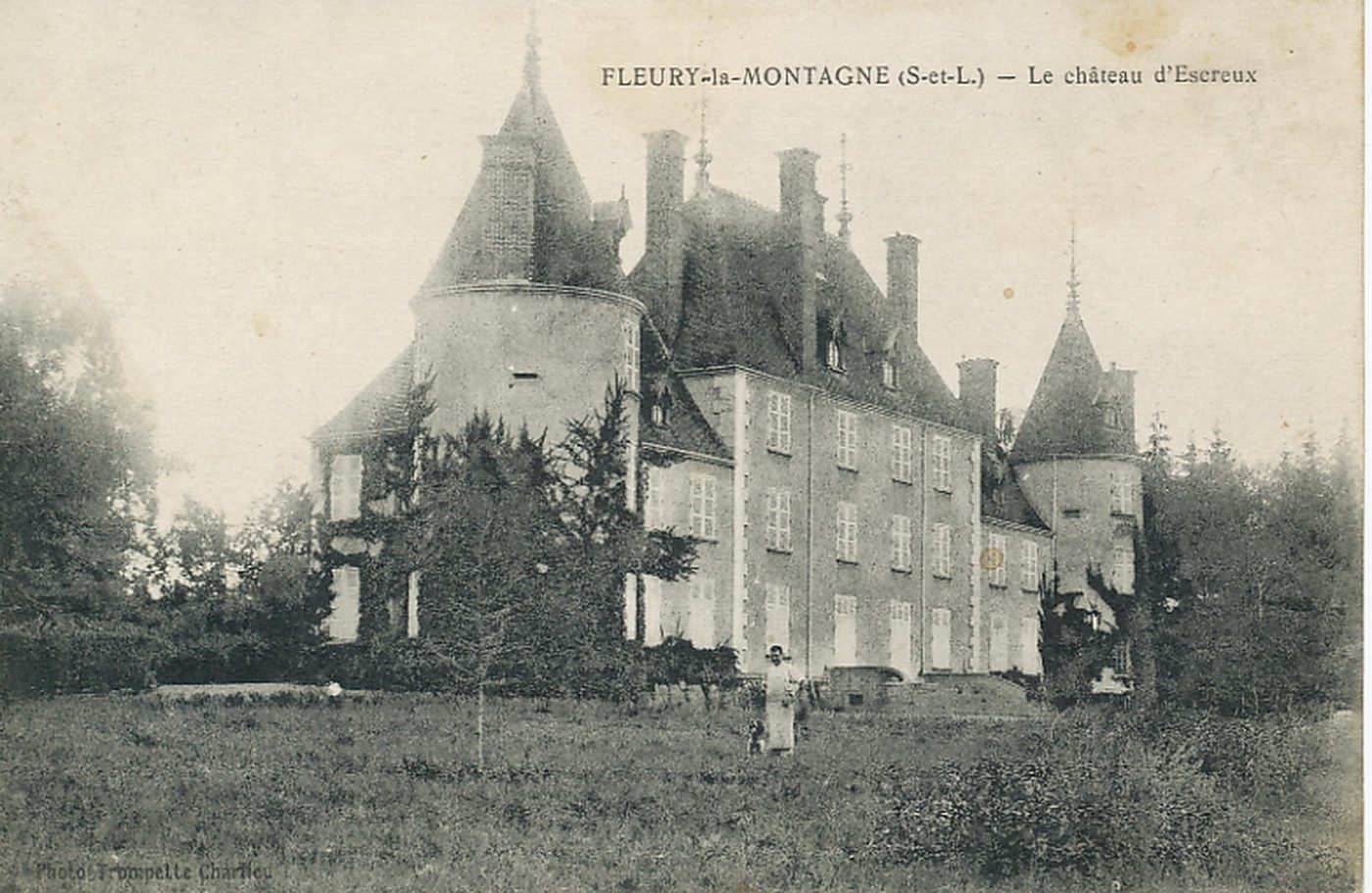 Fleury-la-Montagne. Le château d'Escreux.