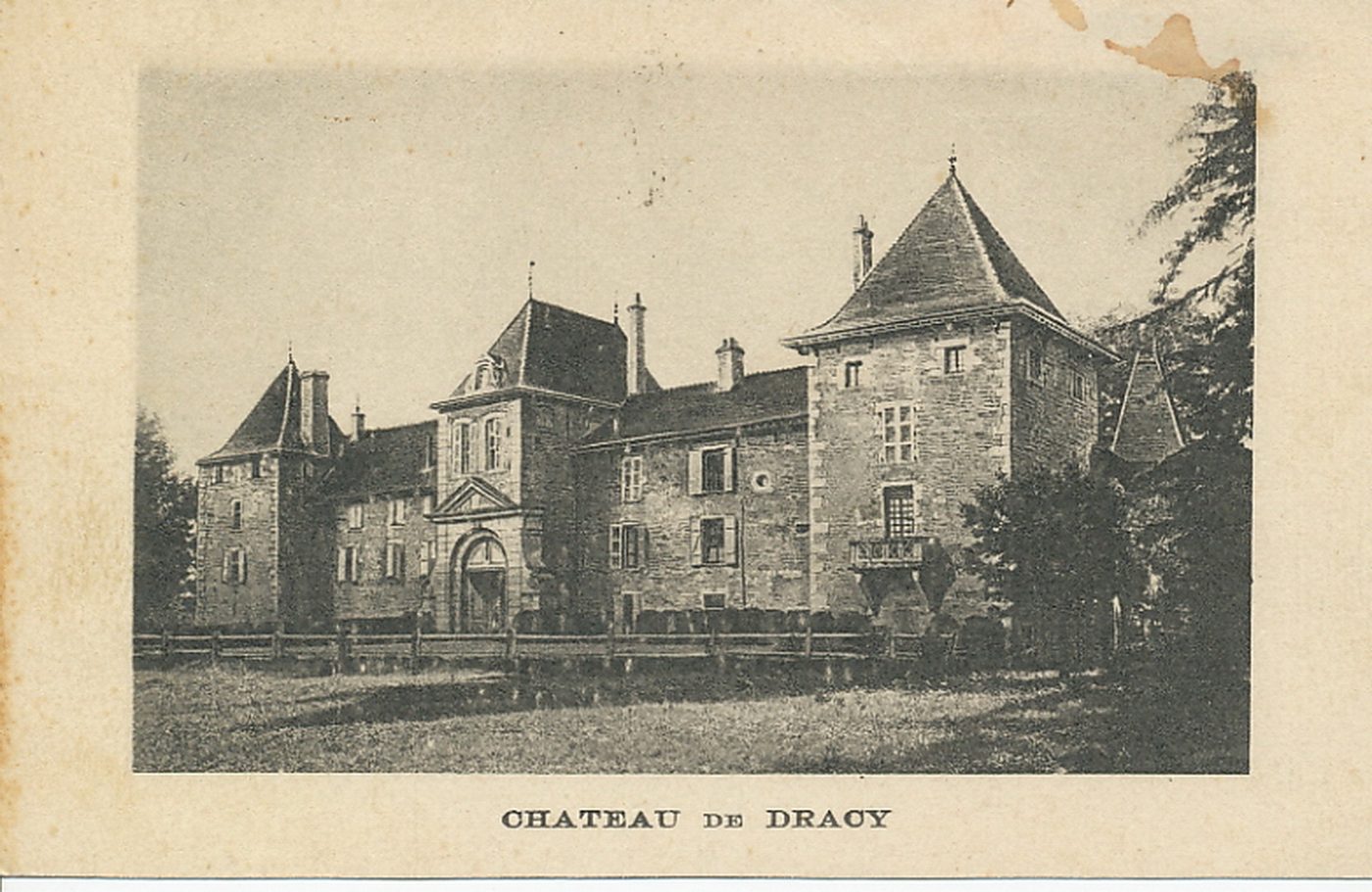 Château de Dracy.