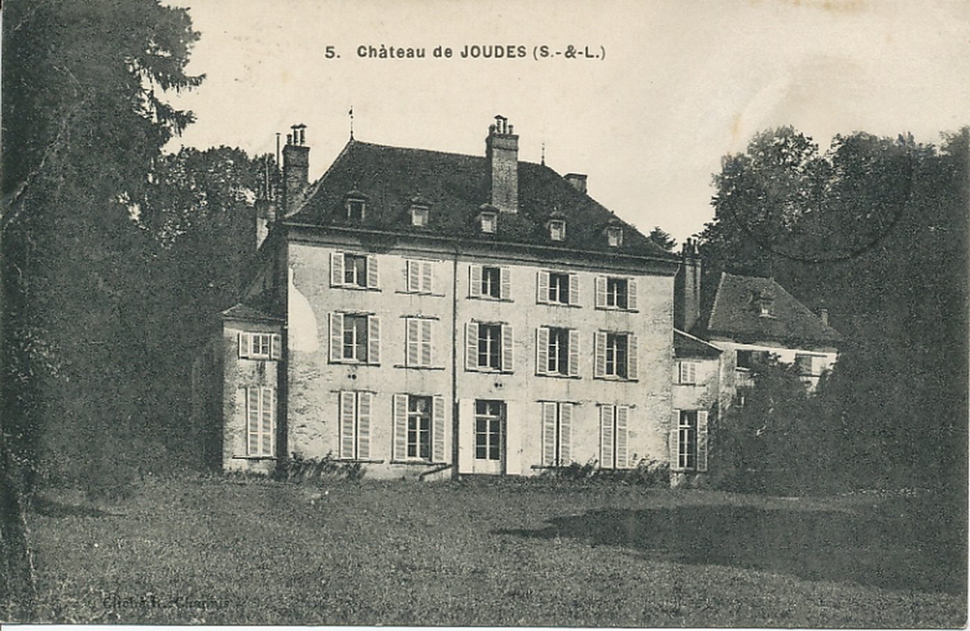 Château de Joudes.