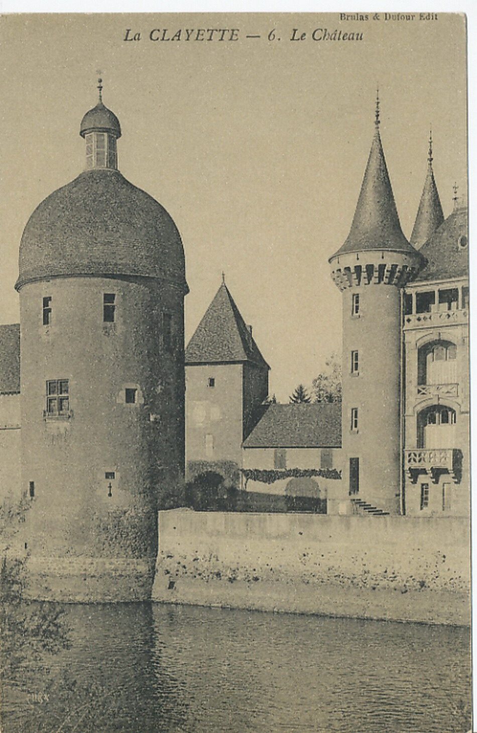 La Clayette. Le château.