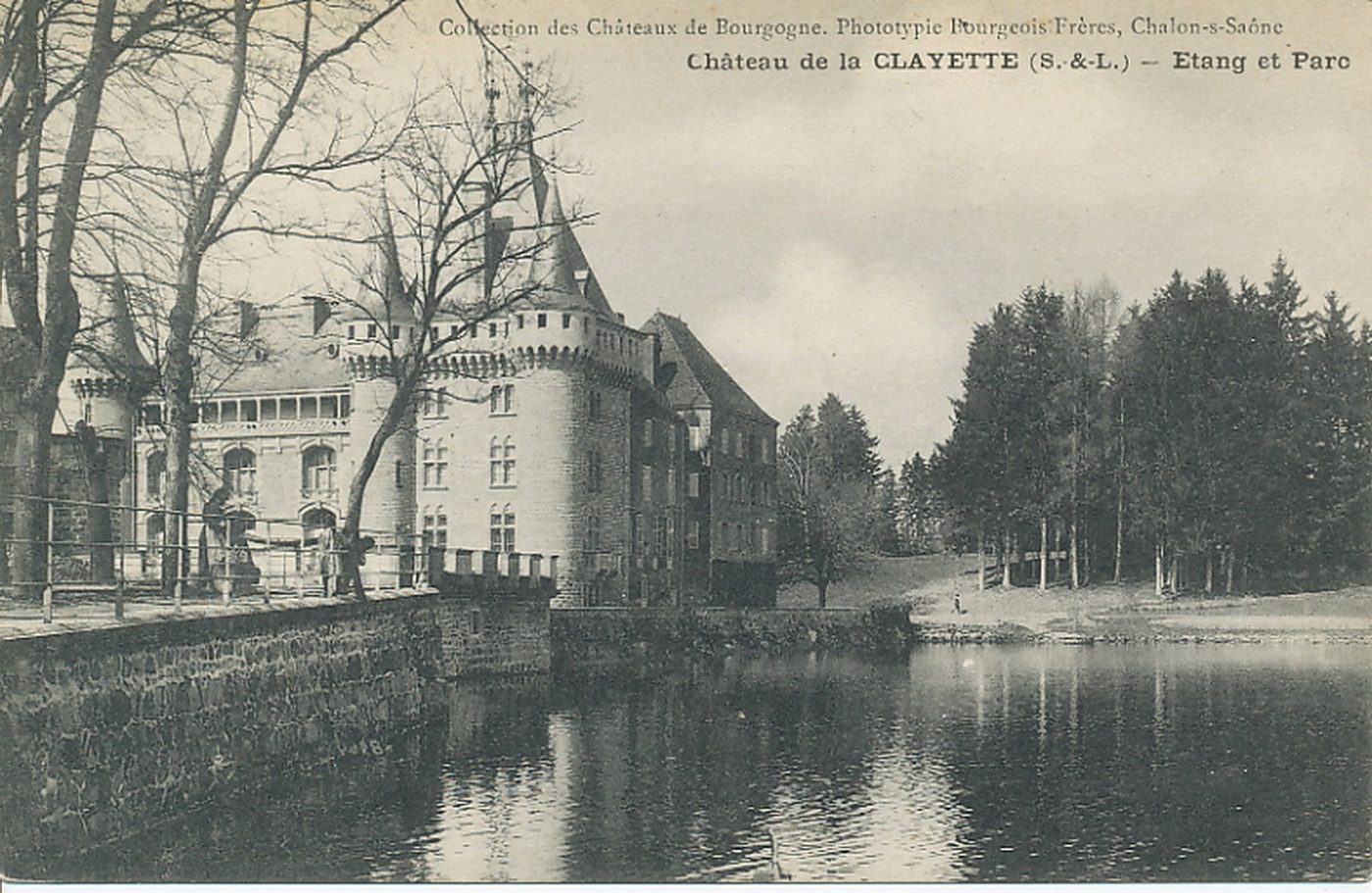 Château de la Clayette. Etang et parc.
