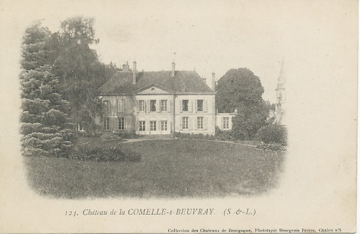 Château de la Comelle-sous-Beuvray.