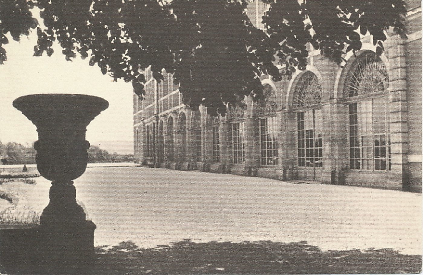 Château de la Ferté-sur-Grosne par Varennes-le-Grand.