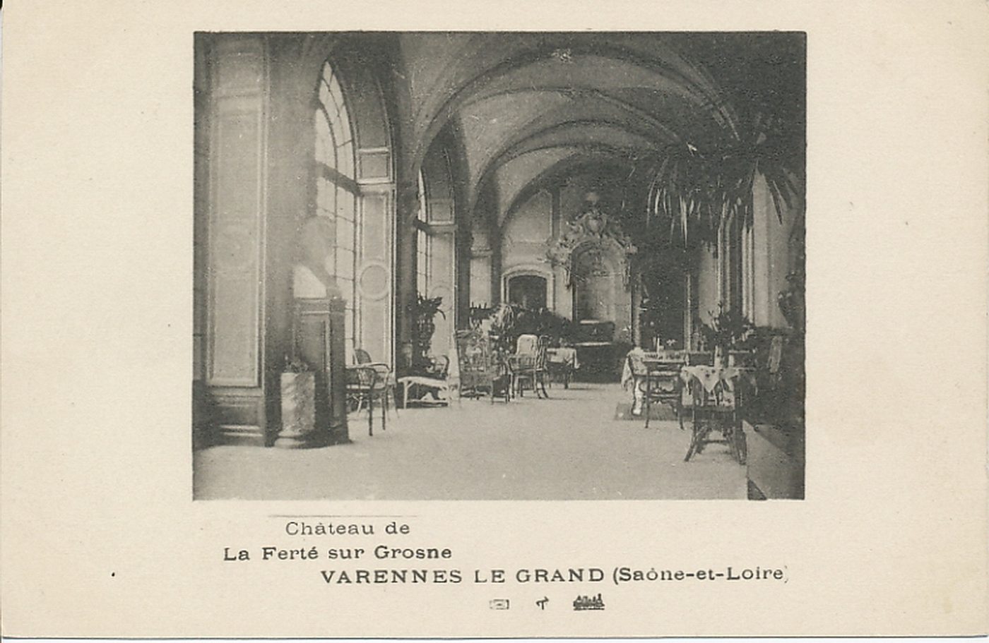 Château de la Ferté-sur-Grosne. Varennes-le-Grand.