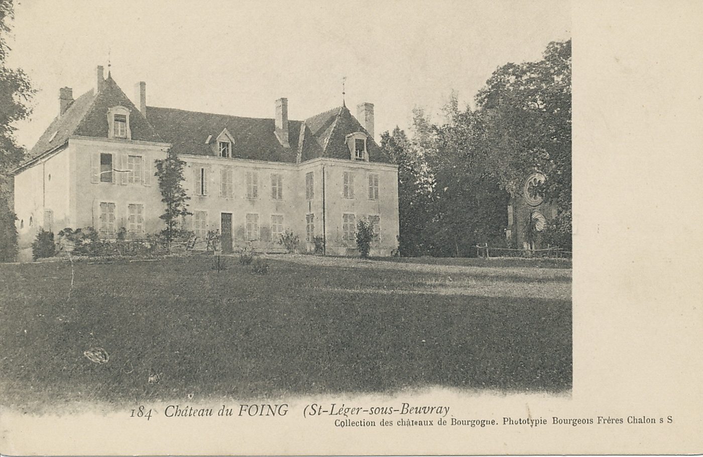 Château du Foing. Saint-Léger-sur-Dheune.