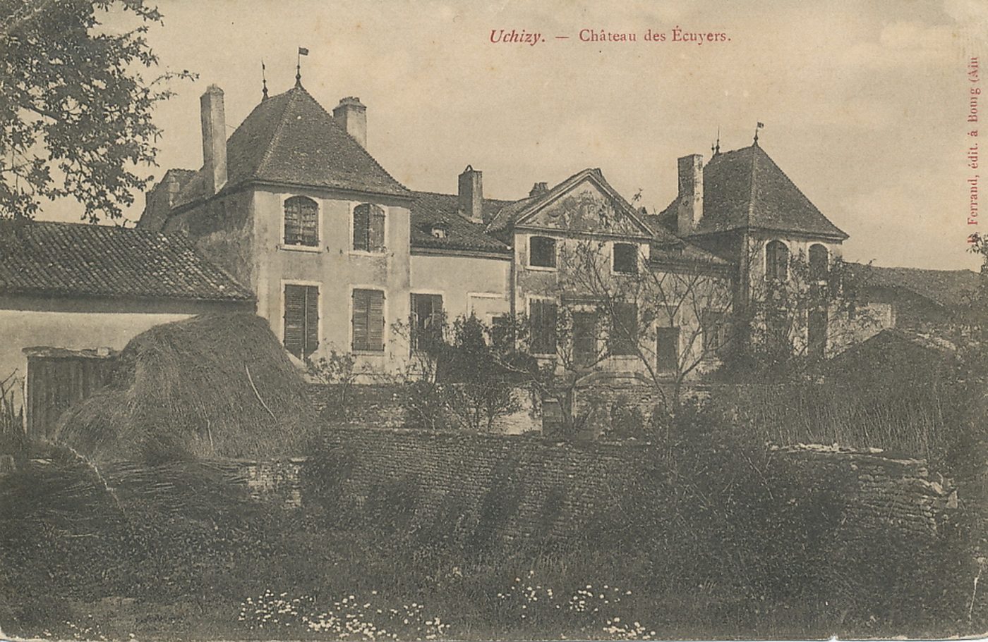 Uchizy. Château des Ecuyers.