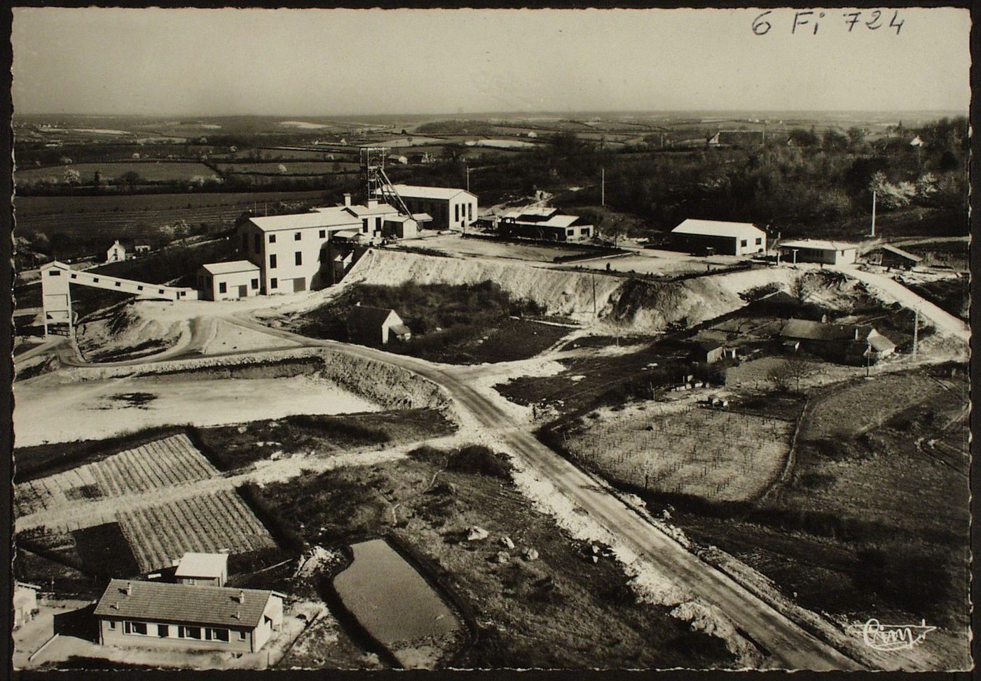 Chalmoux. Vue générale aérienne.
