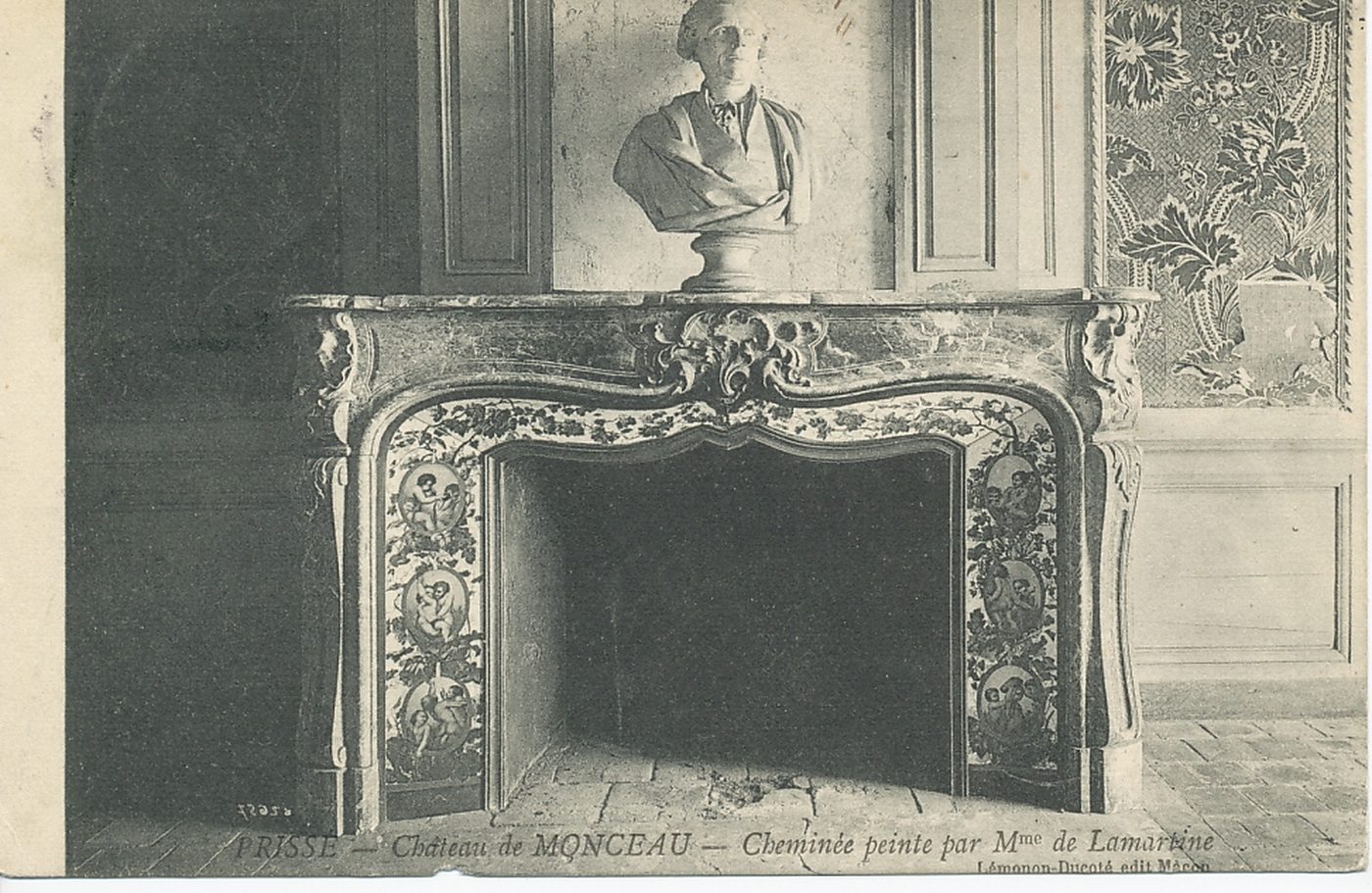 Prissé. Château de Montceau. Cheminée peinte par Mme de Lamartine.