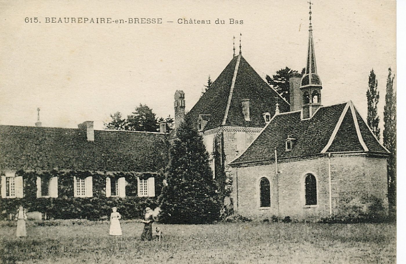Beaurepaire-en-Bresse. Château du bas.