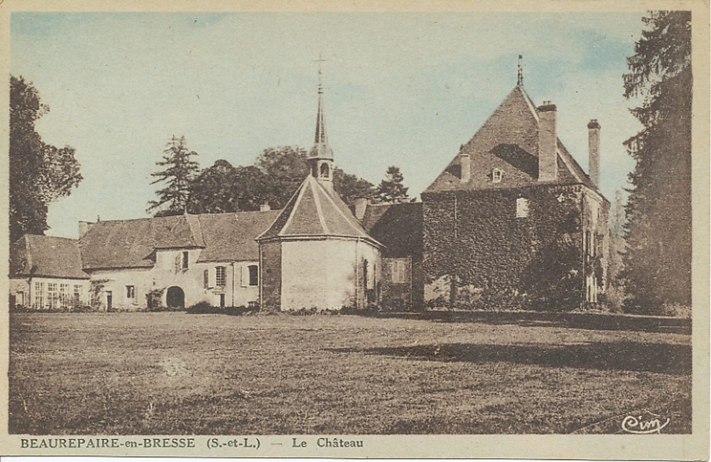 Beaurepaire-en-Bresse. Le château.