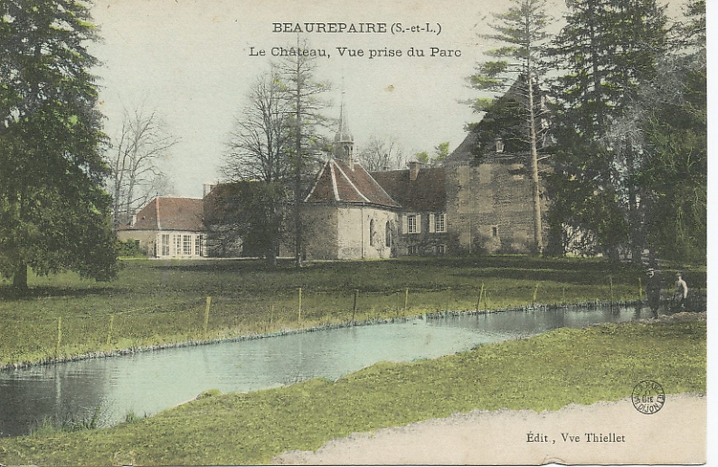 Beaurepaire. Le château. Vue prise du parc.